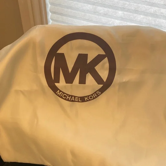 Michael Kors Black Patent Studded Chain Shoulder or Crossbody - Picture 11 of 11